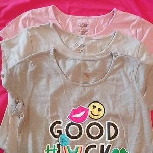 Lot plus size City Streets girls shirts